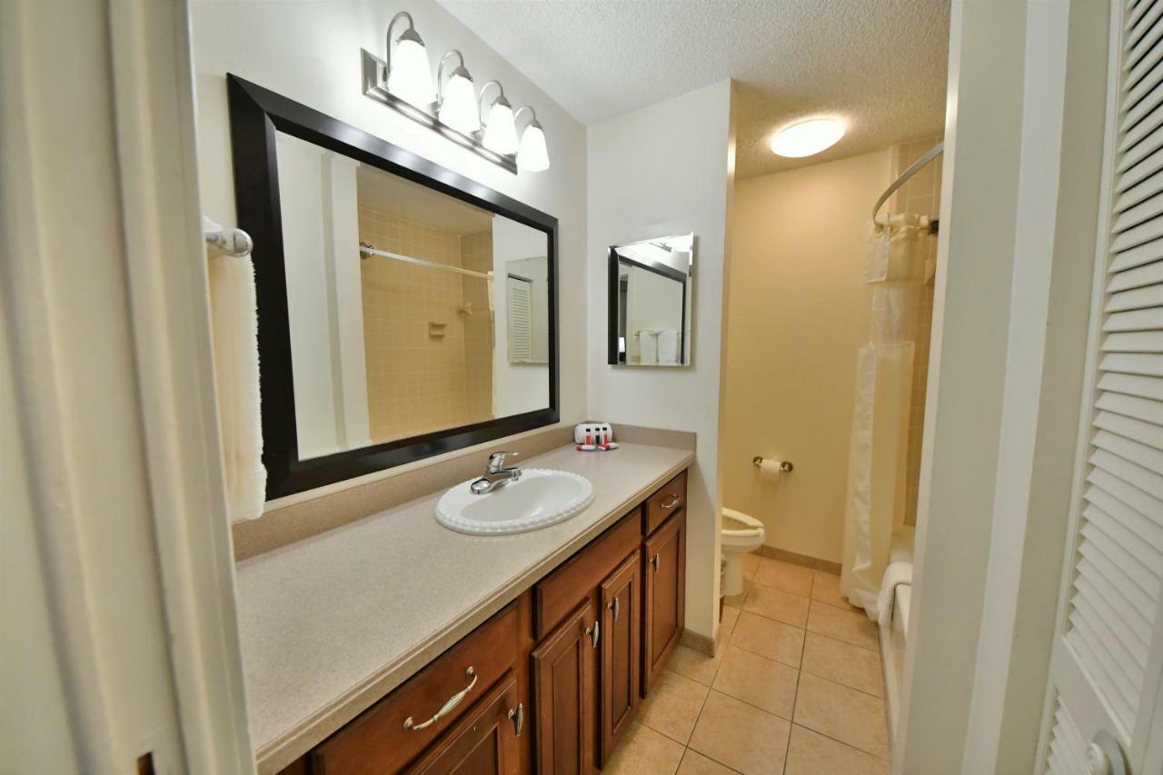 Ramada By Wyndham Jacksonville Hotel & Conference Center Kültér fotó