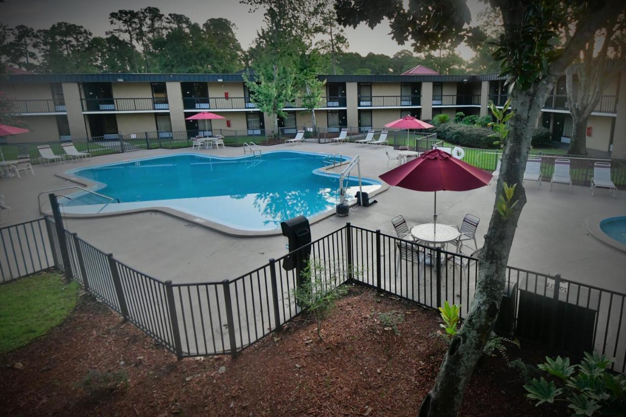 Ramada By Wyndham Jacksonville Hotel & Conference Center Kültér fotó
